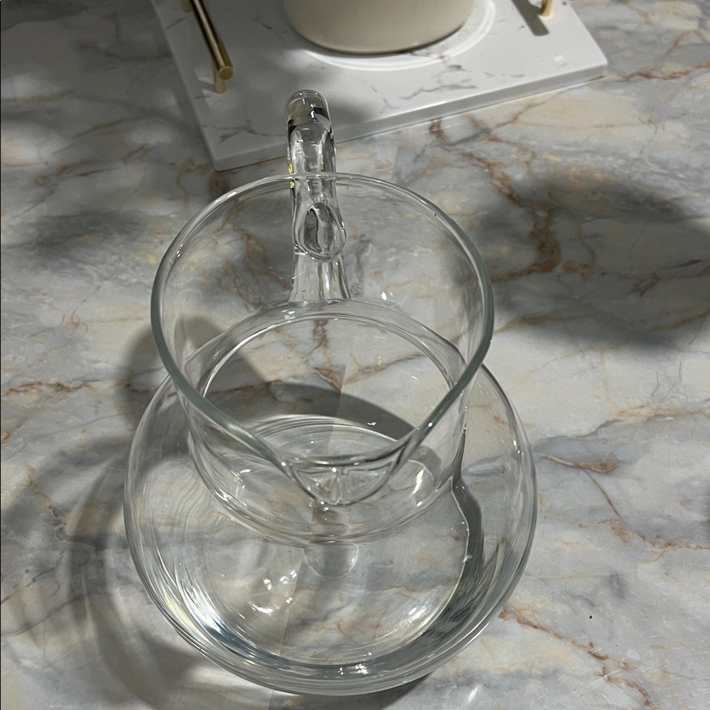 Stylish Clear Glass Jug $23 - Picture 7 of 9